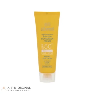 کرم ضدآفتاب بی‌رنگ سینره مدل SPF50 مناسب پوست چرب، حجم 50 میلی‌لیتر