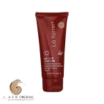 کرم ضدآفتاب و ضدلک رنگی لافارر مدل SPF40-Light، مناسب پوست‌های خشک و معمولی