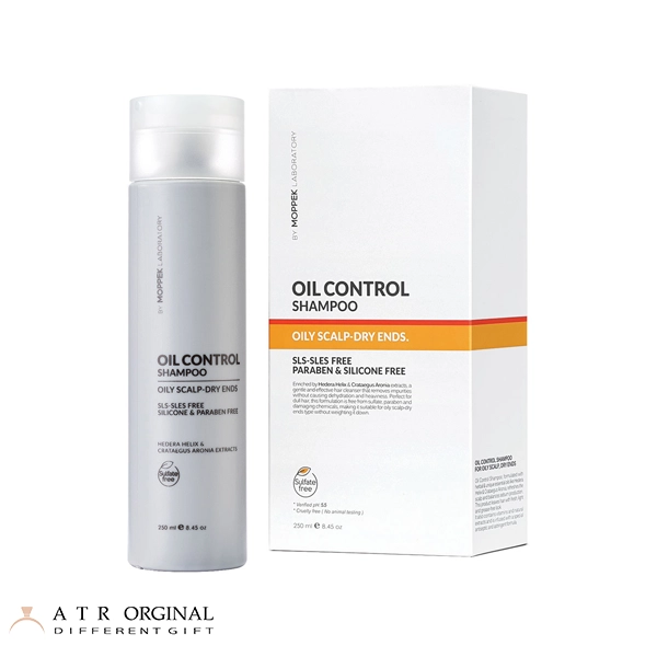 Moppek Oil Control Shampoo شامپو متعادل کننده چربی موپک مدل Free Sulfate مناسب کف سر چرب و ساقه مو خشک حجم 250 میلی لیتر