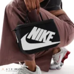 کیف نایک مدل Mini Shoe box