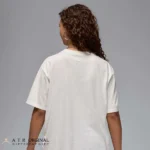 تی شرت زنانه نایک مدل Sportswear Essential