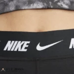 لگ زنانه نایک مدل sportswear Bike Shorts