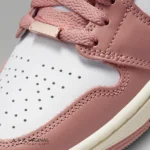 کفش زنانه نایک مدل Air Jordan 1 Mid SE