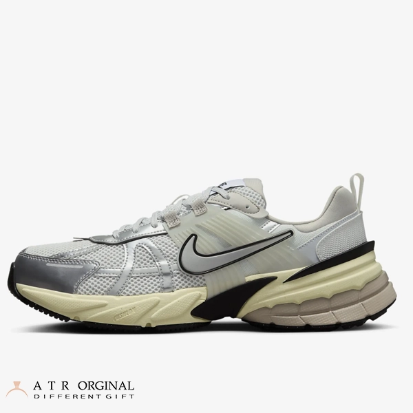Nike V2K Run Running sneakers for Men کفش مردانه نایک مدل V2K Run Running