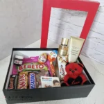 باکس هدیه زنانه ست لوسیون و بادی اسپلش کوکونات پشن ویکتوریا سکرت - Image 4